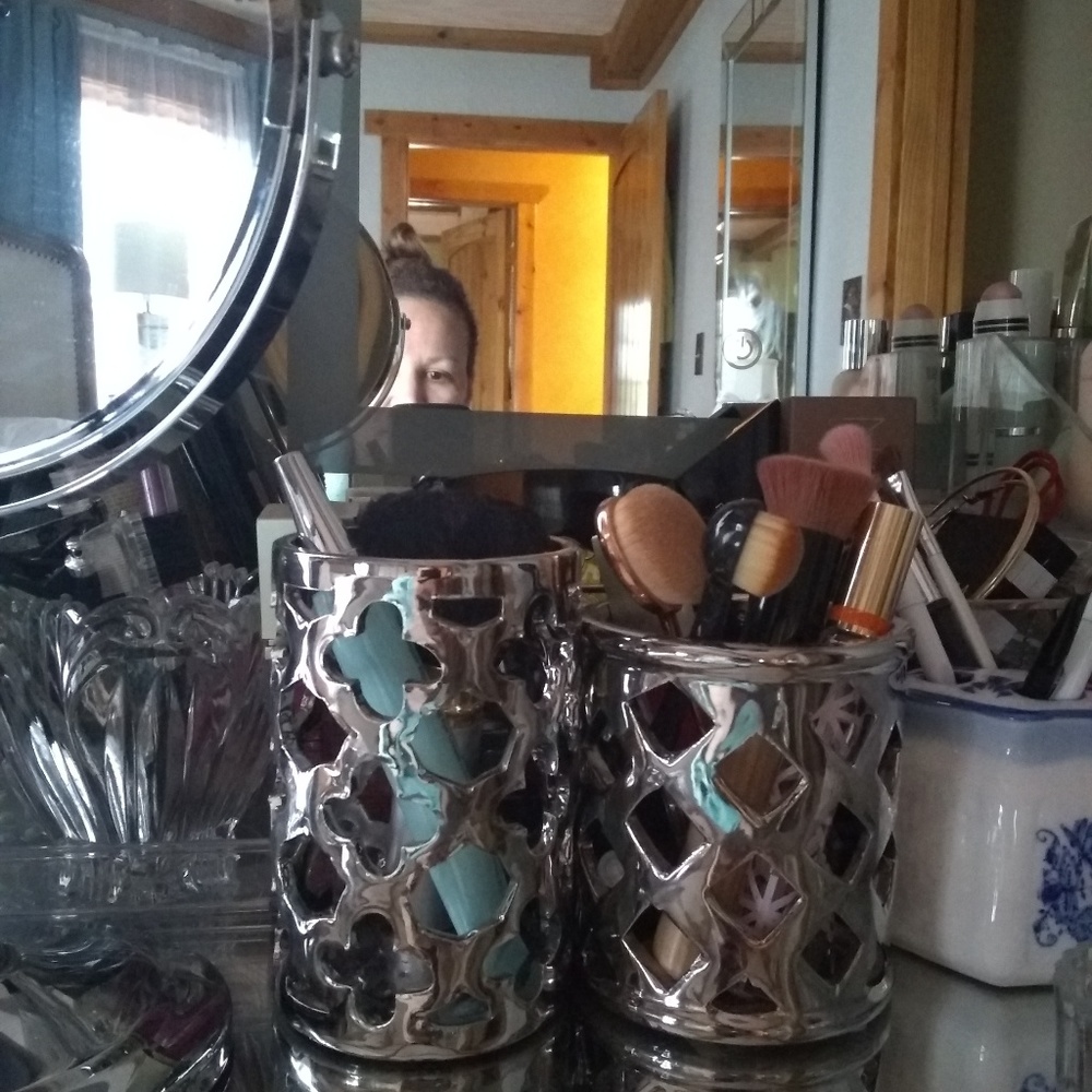 Meet your Posher, Alice